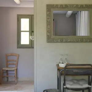 Bed & Breakfast La Maison De Becaras, Bedoin